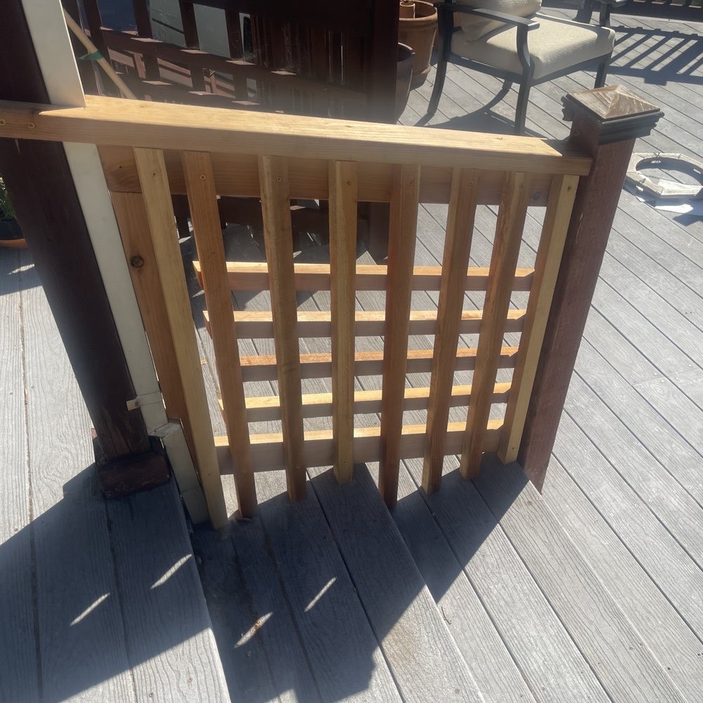 Cedar deck with wood lattice railing